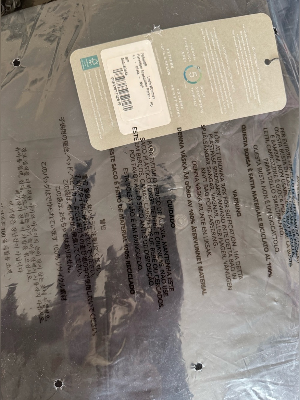 Canada Goose Paradigm Expedition Parka Black Label - Picture 4 of 4